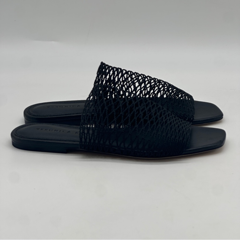 Veronica Beard Martina Sandals. Size 6.5